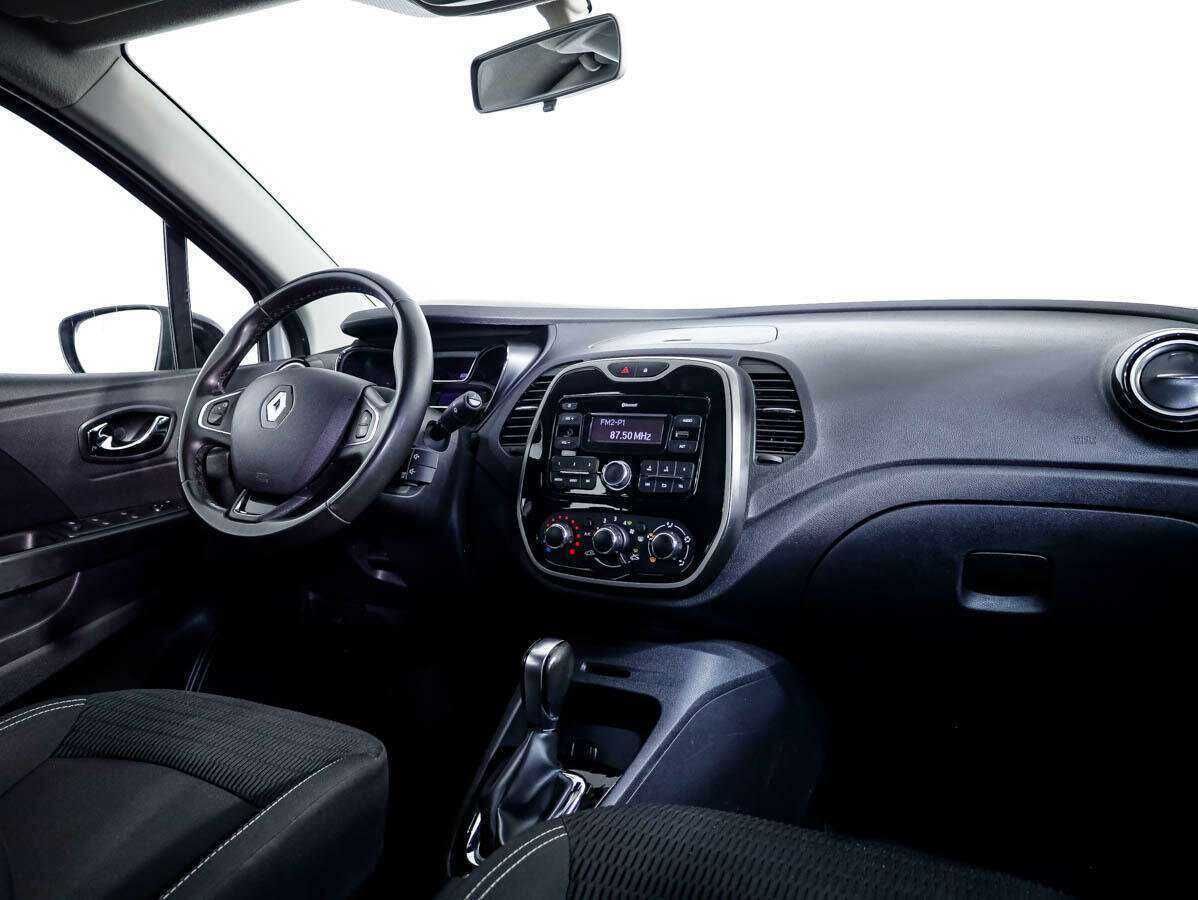 Б/У Рено Каптюр 2019 года. Фото: #5