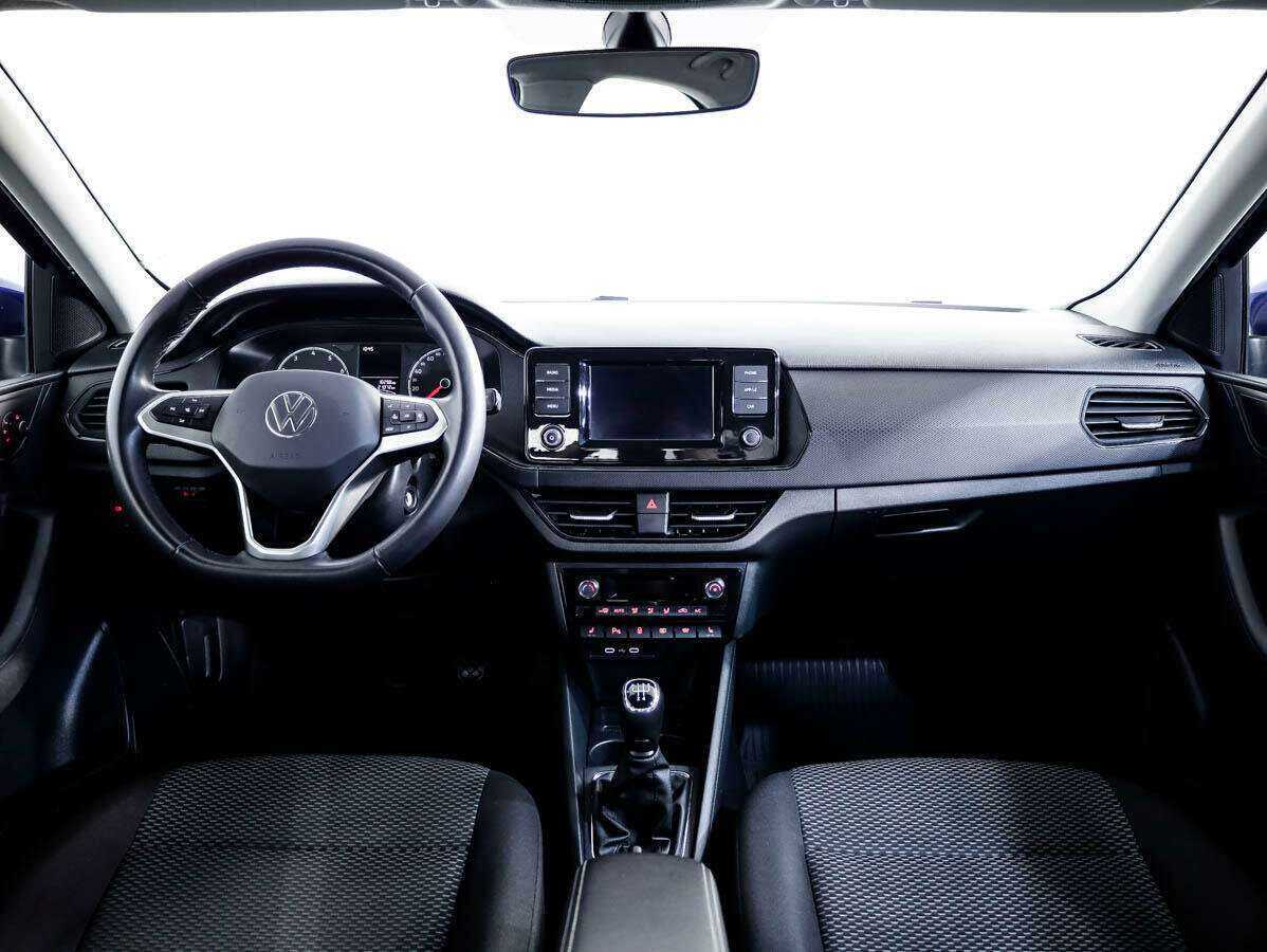 Б/У Фольксваген Поло 2022 года. Фото: #8