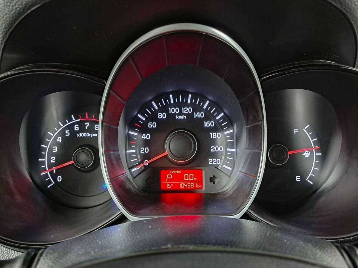 Б/У Киа Рио 2017 года. Фото: #8