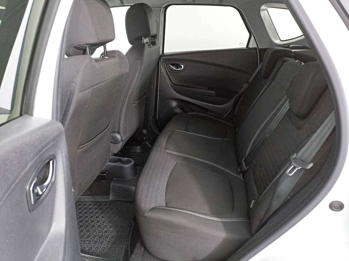 Б/У Рено Каптюр 2018 года. Фото: #9