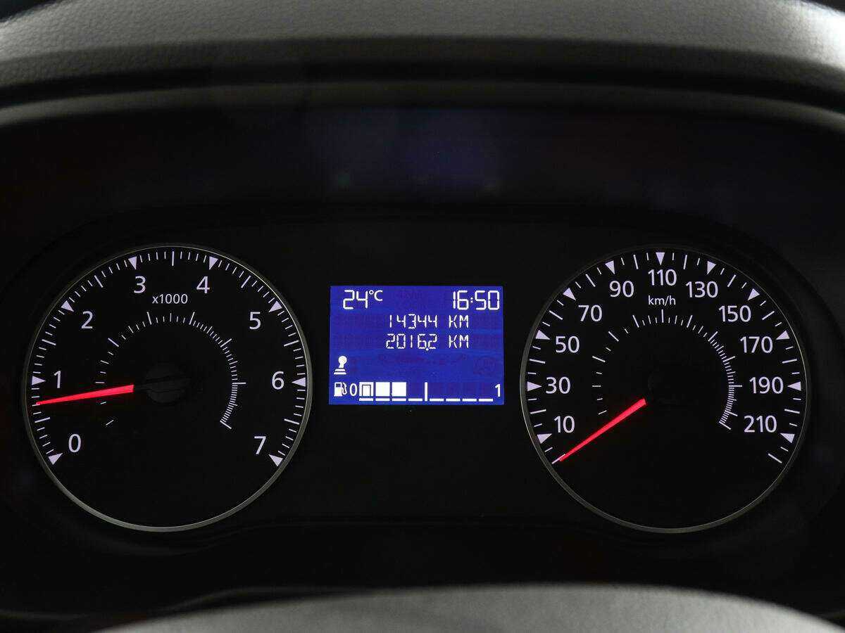 Б/У Рено Дастер 2022 года. Фото: #10