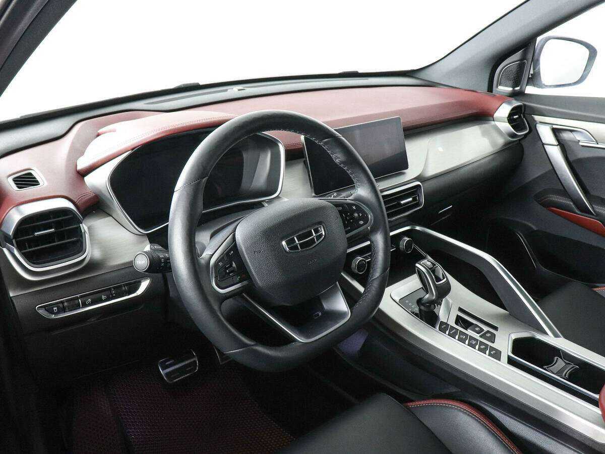 Б/У Джили Кулрэй 2020 года. Фото: #8