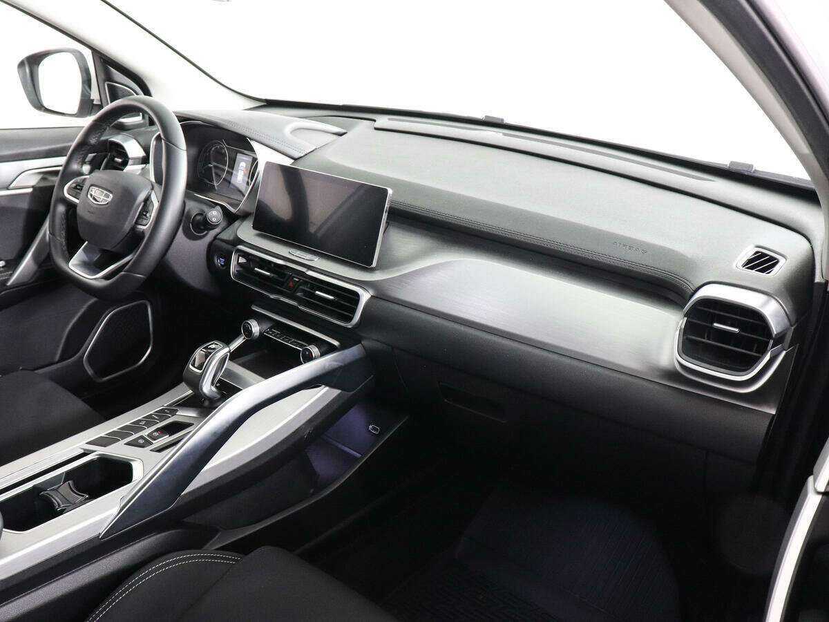 Б/У Джили Кулрэй 2021 года. Фото: #9