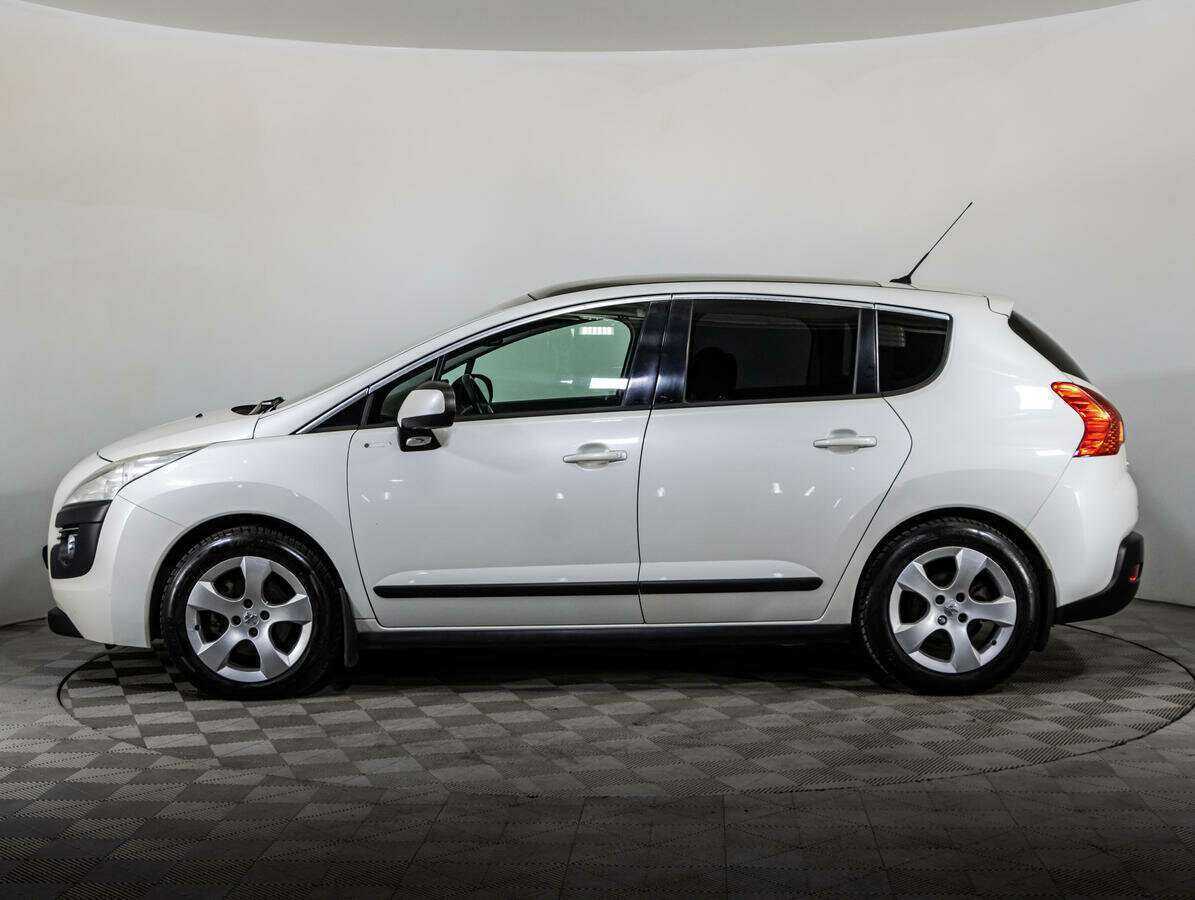 Б/У Пежо 3008 2012 года. Фото: #7