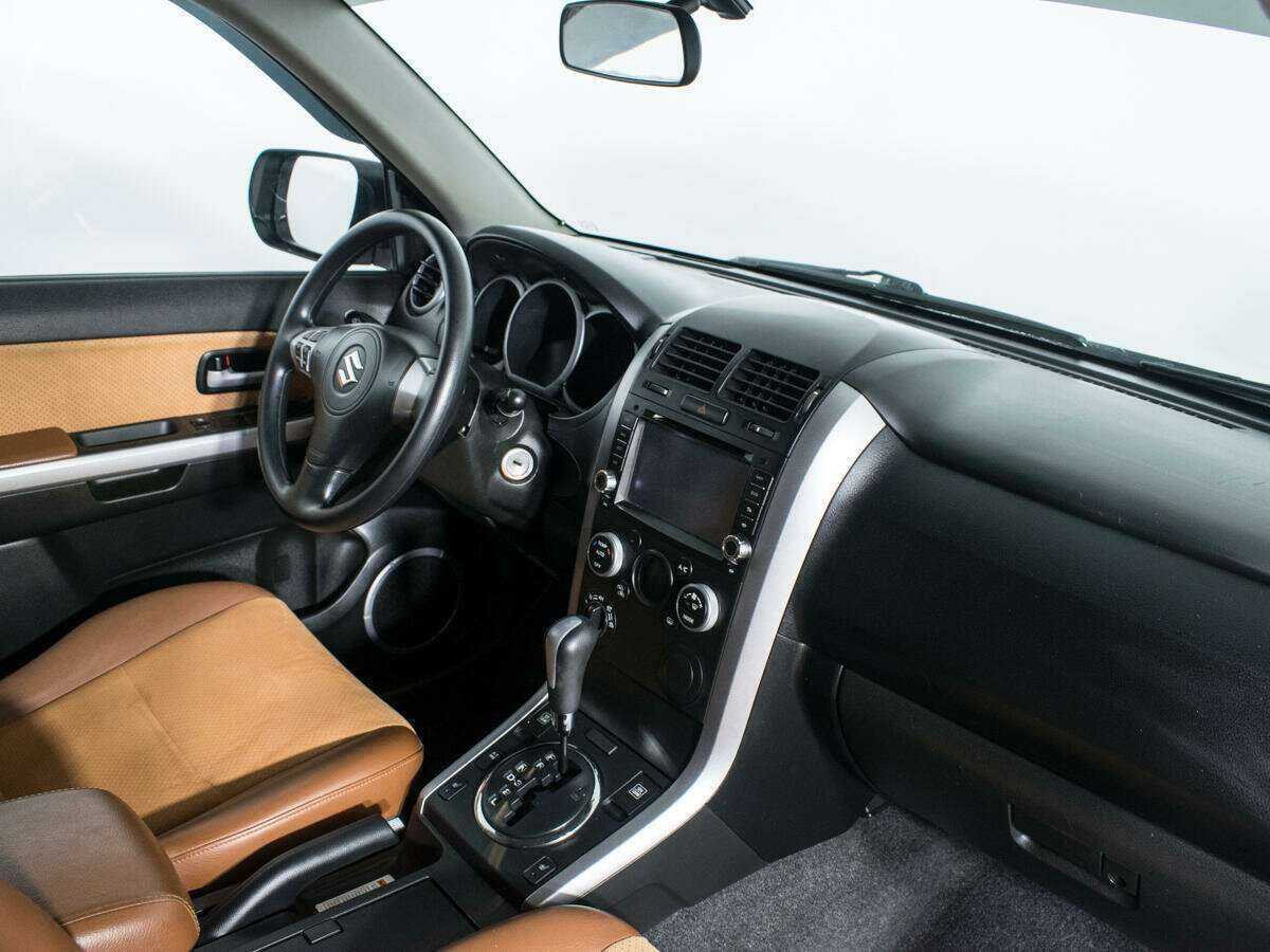 Б/У Сузуки Гранд Витара 2012 года. Фото: #7