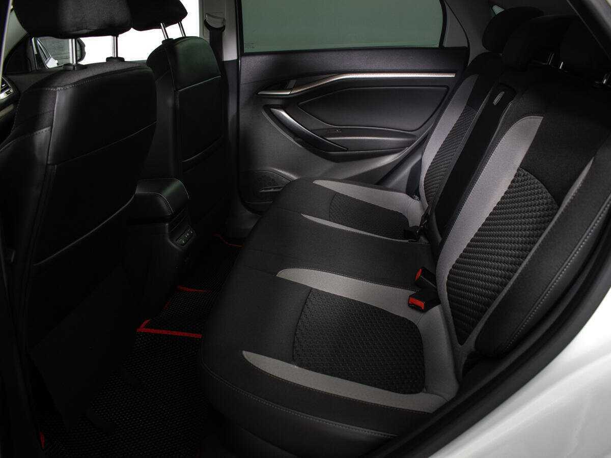 Б/У Лада (ВАЗ) Веста 2018 года. Фото: #7