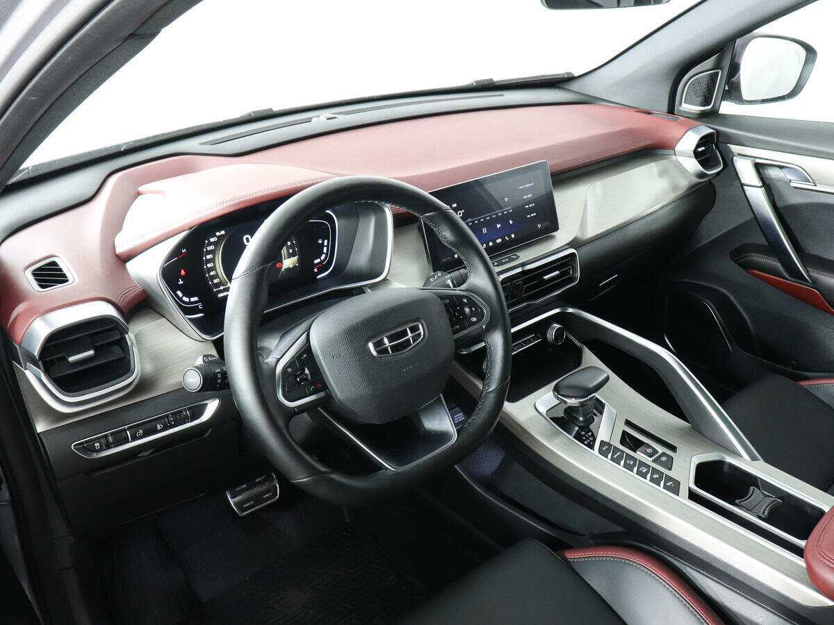 Б/У Джили Кулрэй 2022 года. Фото: #8