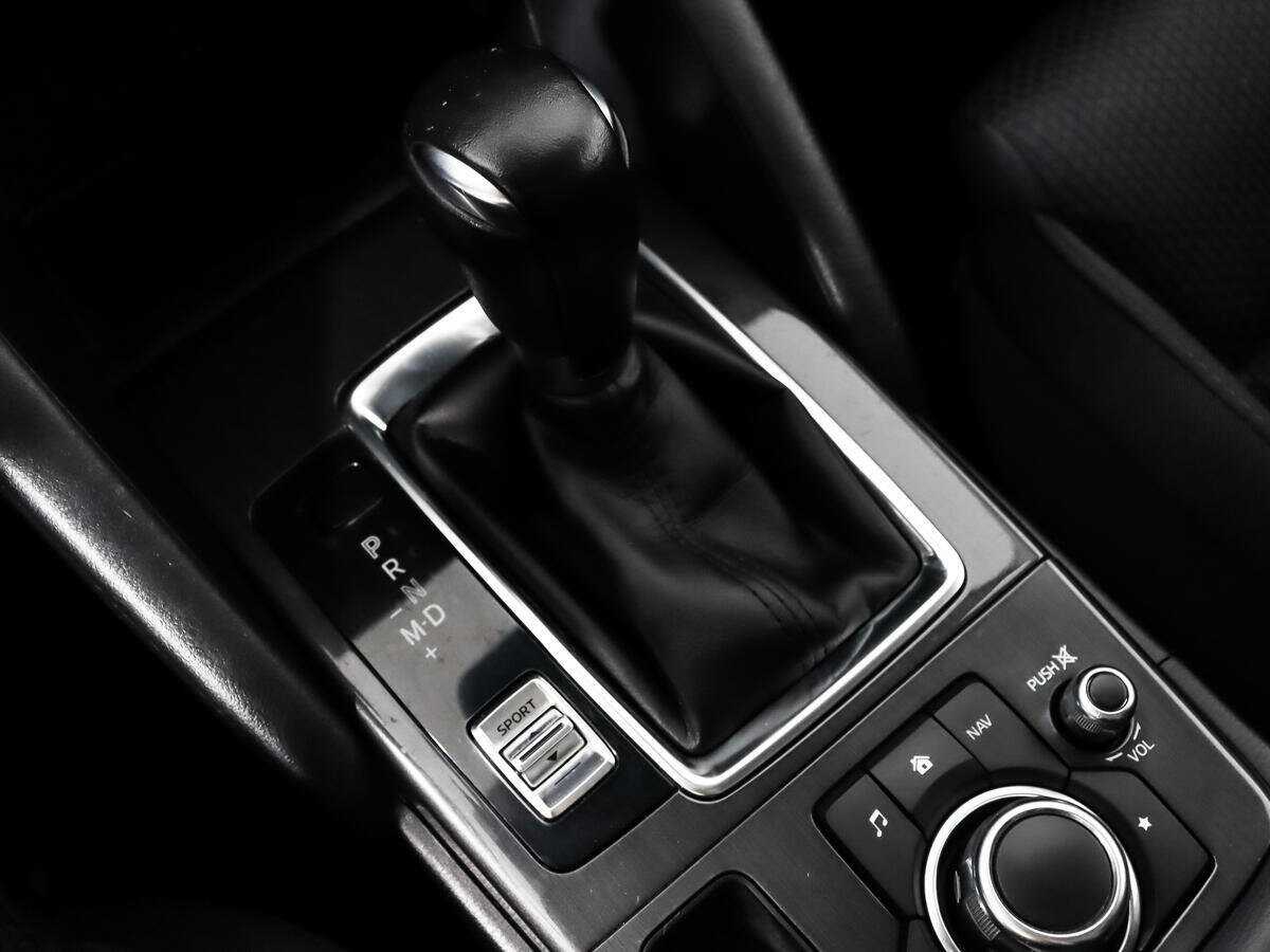 Б/У Мазда Ц-Икс-5 2015 года. Фото: #9