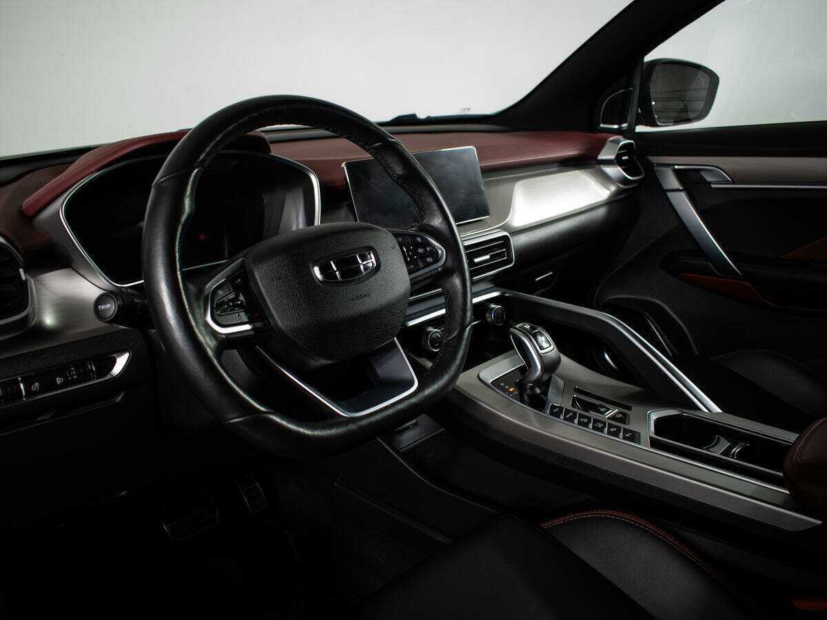 Б/У Джили Кулрэй 2021 года. Фото: #12