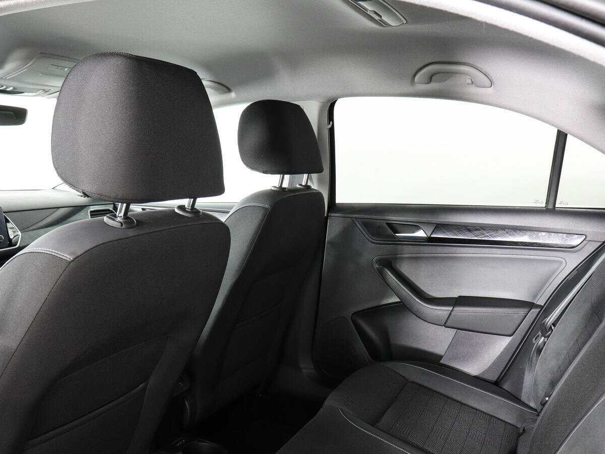 Б/У Фольксваген Поло 2021 года. Фото: #11