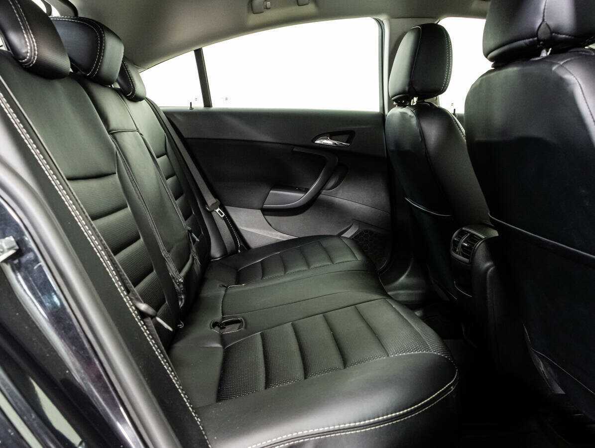 Б/У Опель Инсигния 2014 года. Фото: #13