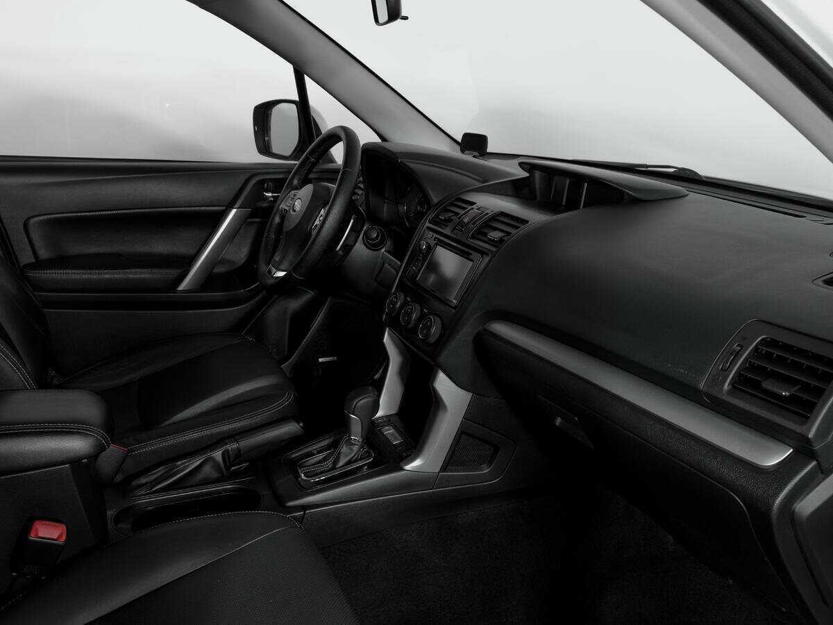 Б/У Субару Форестер 2014 года. Фото: #8