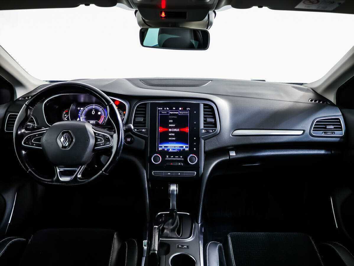 Б/У Рено Меган 2017 года. Фото: #8