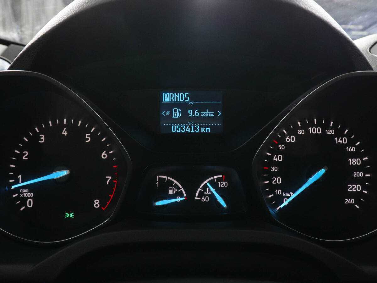 Б/У Форд Куга 2017 года. Фото: #10