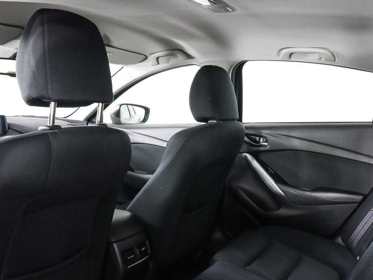 Б/У Мазда 6 2017 года. Фото: #11