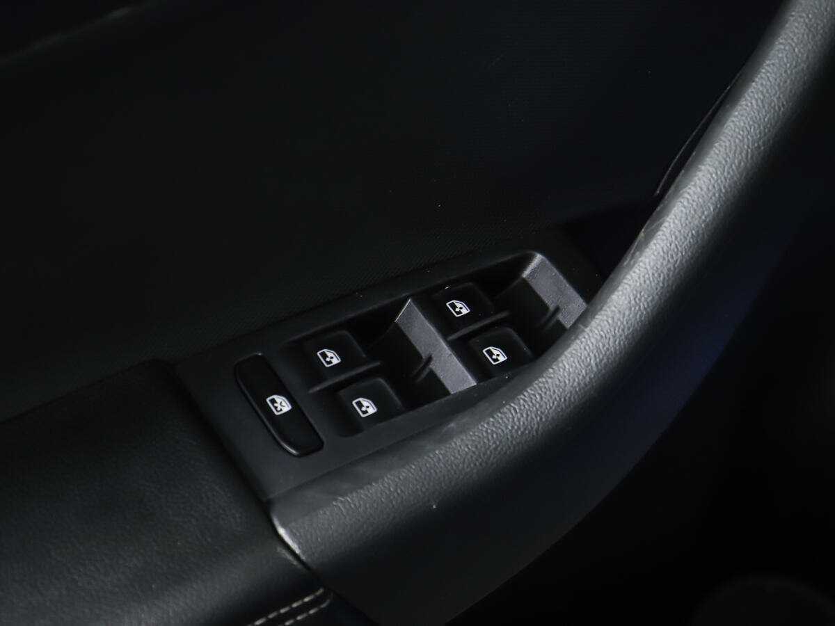 Б/У Шкода Рапид 2017 года. Фото: #14