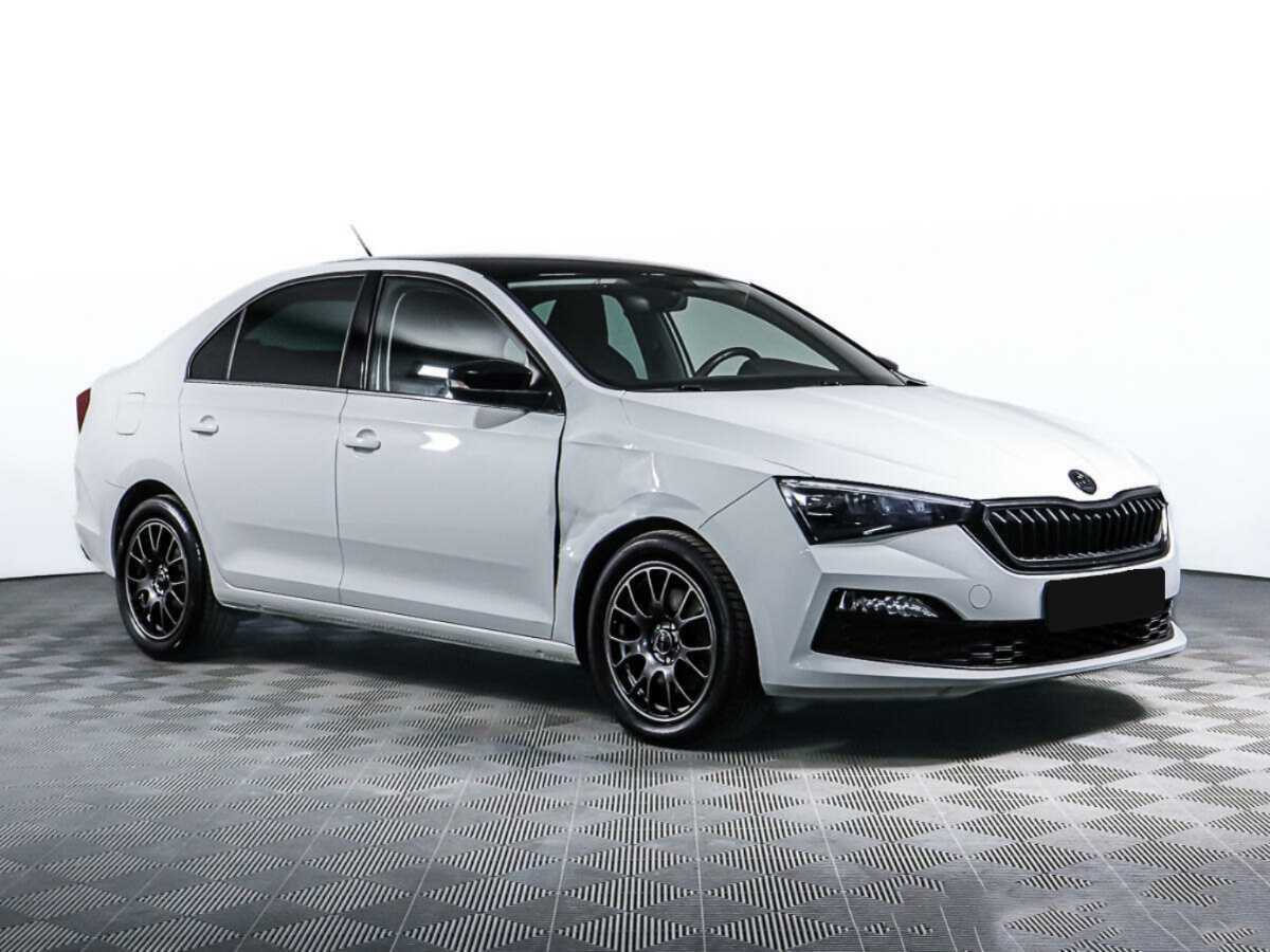 Б/У Шкода Рапид 2021 года. Фото: #2