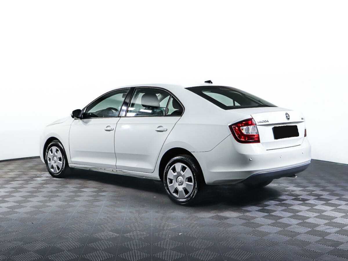 Б/У Шкода Рапид 2019 года. Фото: #6