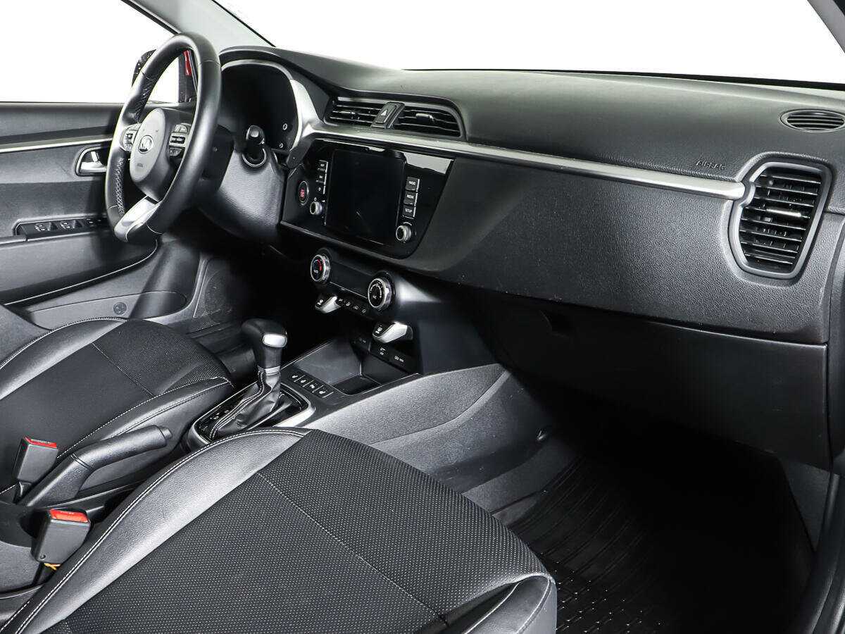 Б/У Киа Рио 2021 года. Фото: #8