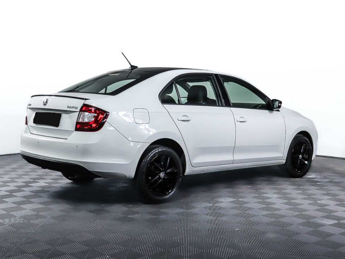 Б/У Шкода Рапид 2019 года. Фото: #4