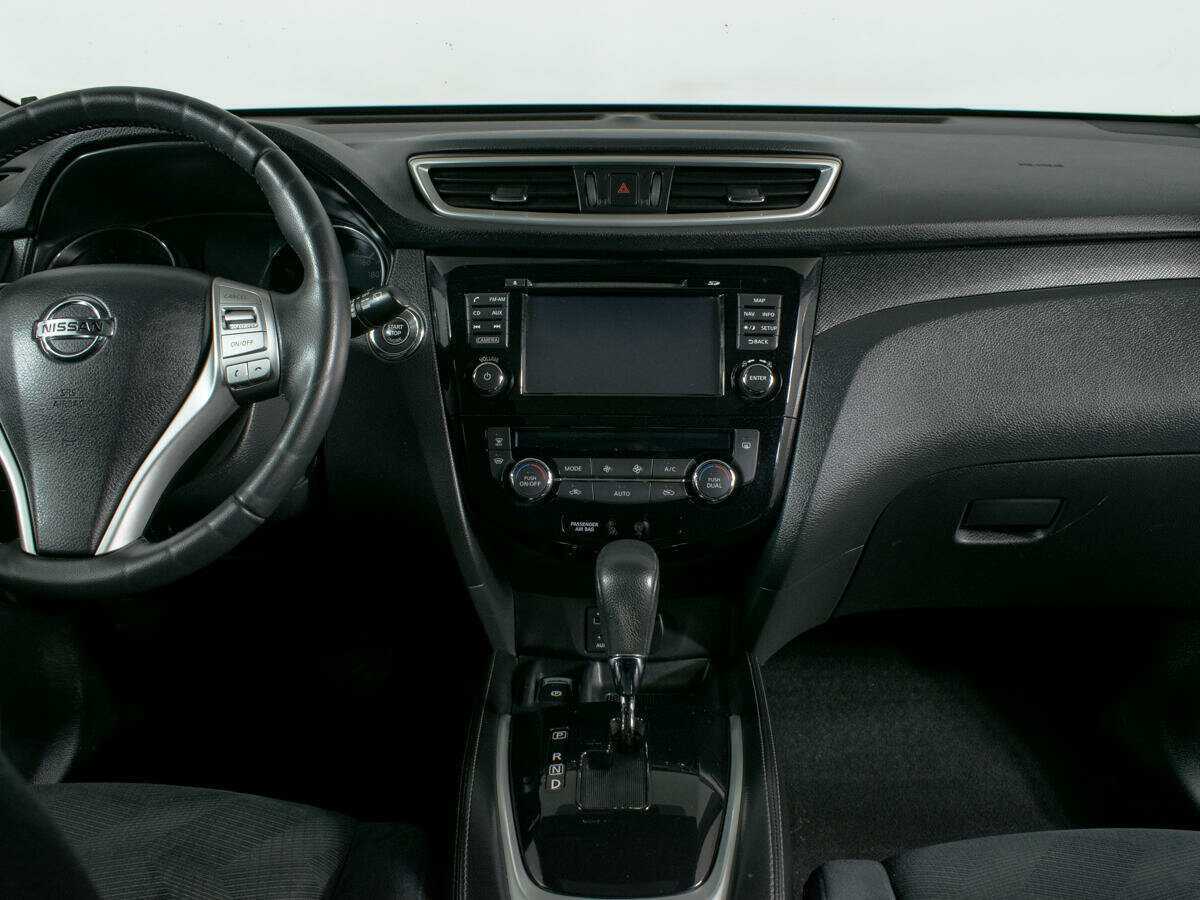 Б/У Ниссан Икс-Трейл 2016 года. Фото: #11