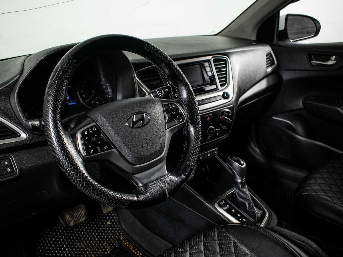 Б/У Хендай Солярис 2018 года. Фото: #12