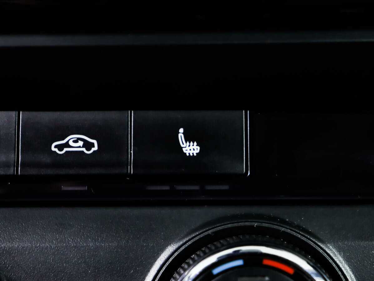 Б/У Шкода Октавия 2014 года. Фото: #14