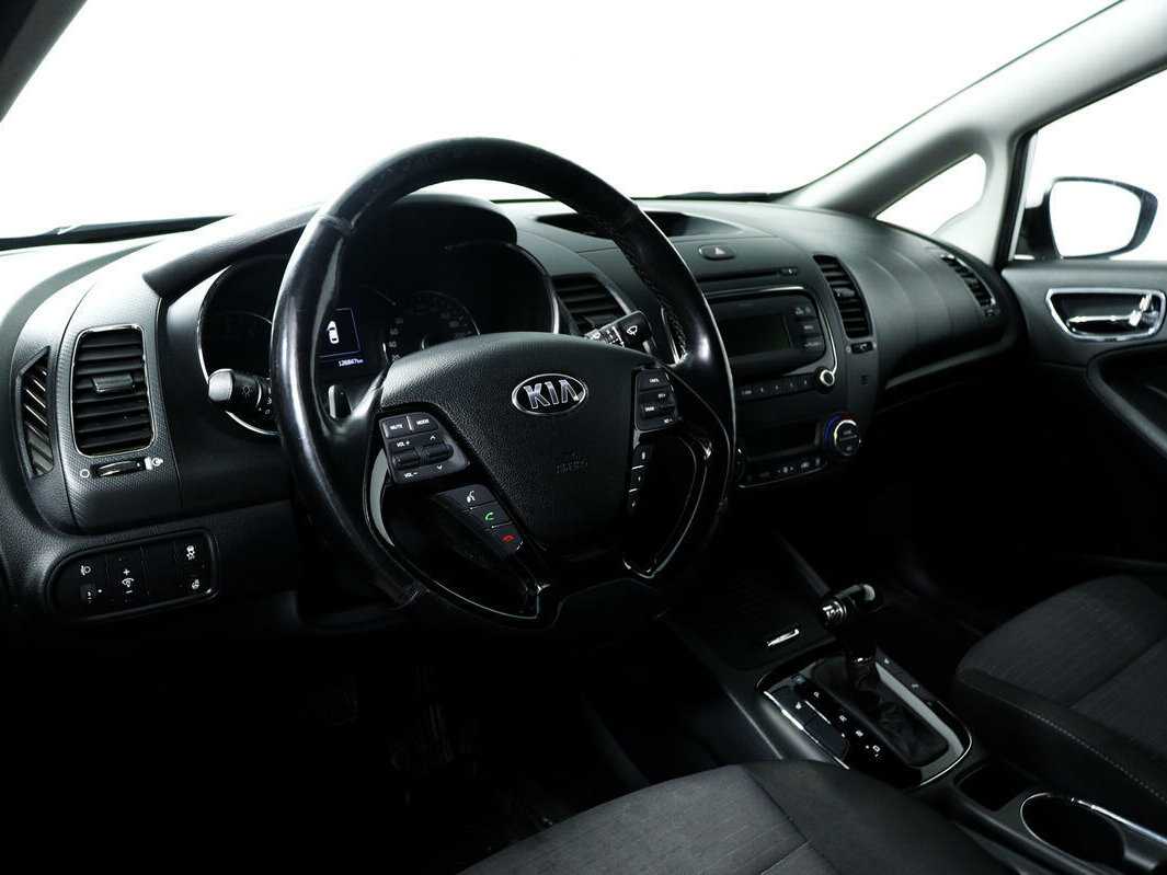 Б/У Киа Церато 2018 года. Фото: #12