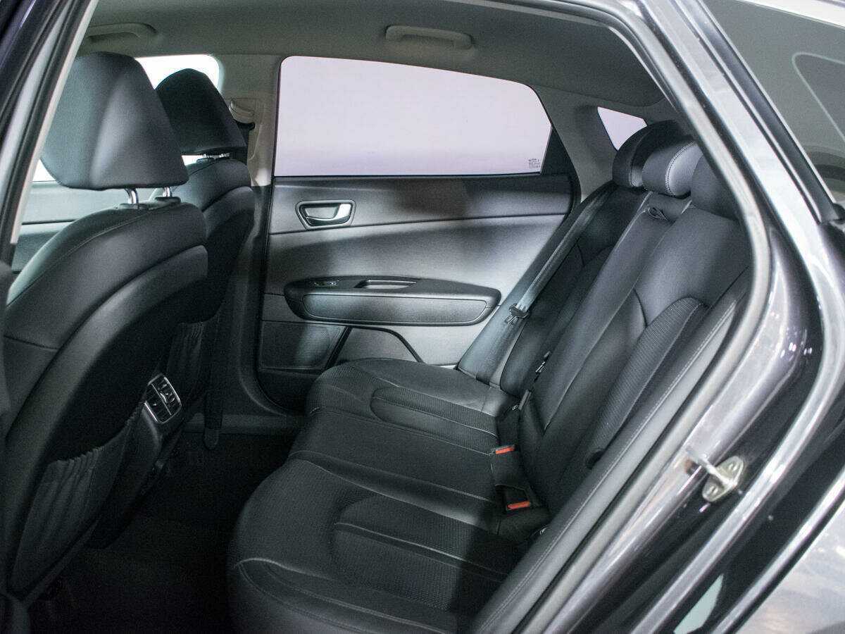 Б/У Киа Оптима 2018 года. Фото: #9