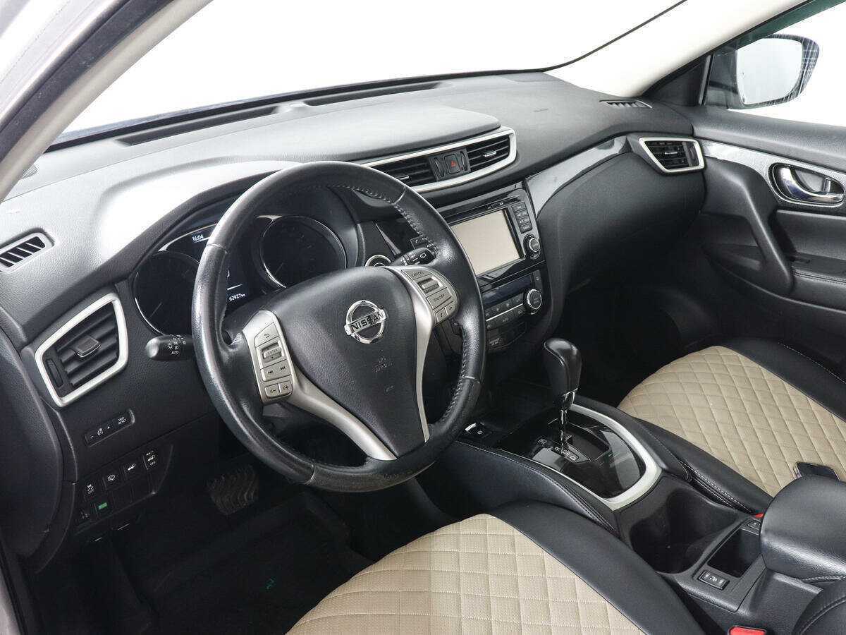 Б/У Ниссан Икс-Трейл 2015 года. Фото: #4