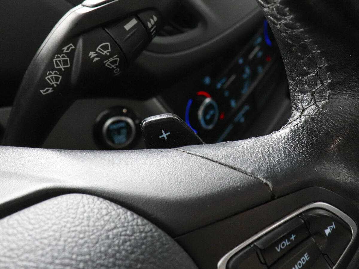 Б/У Форд Куга 2017 года. Фото: #12