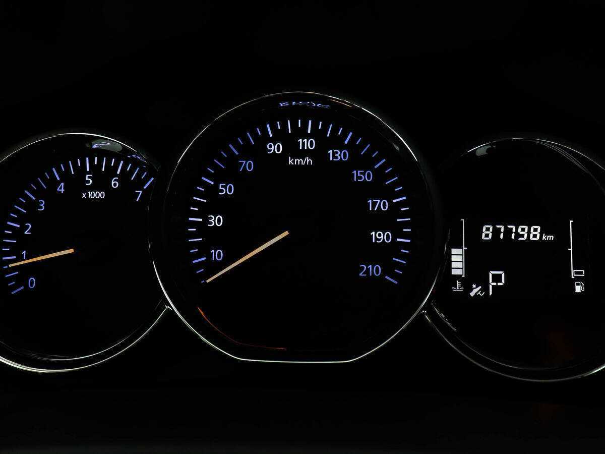 Б/У Рено Логан 2019 года. Фото: #10