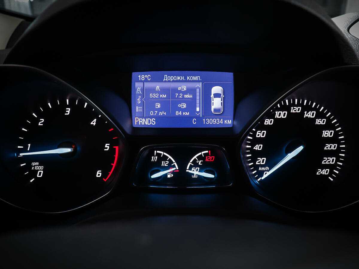 Б/У Форд Куга 2013 года. Фото: #13