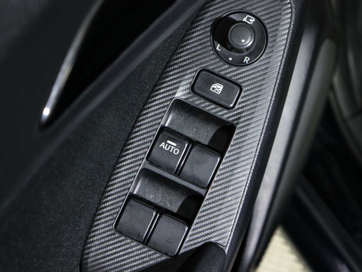 Б/У Мазда 3 2014 года. Фото: #11