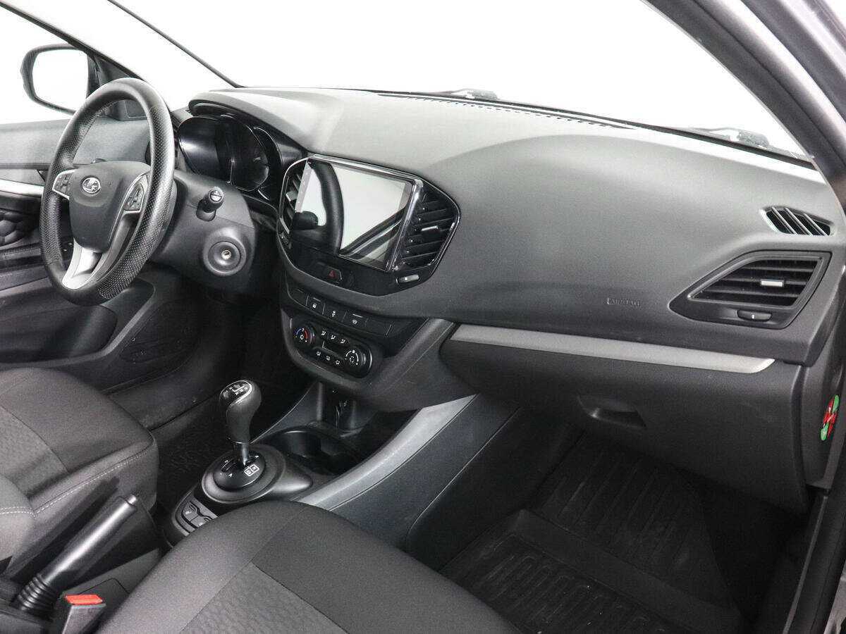 Б/У Лада (ВАЗ) Веста 2019 года. Фото: #9