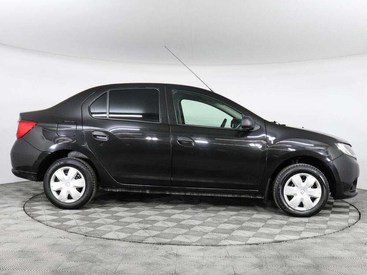 Б/У Рено Логан 2016 года. Фото: #3