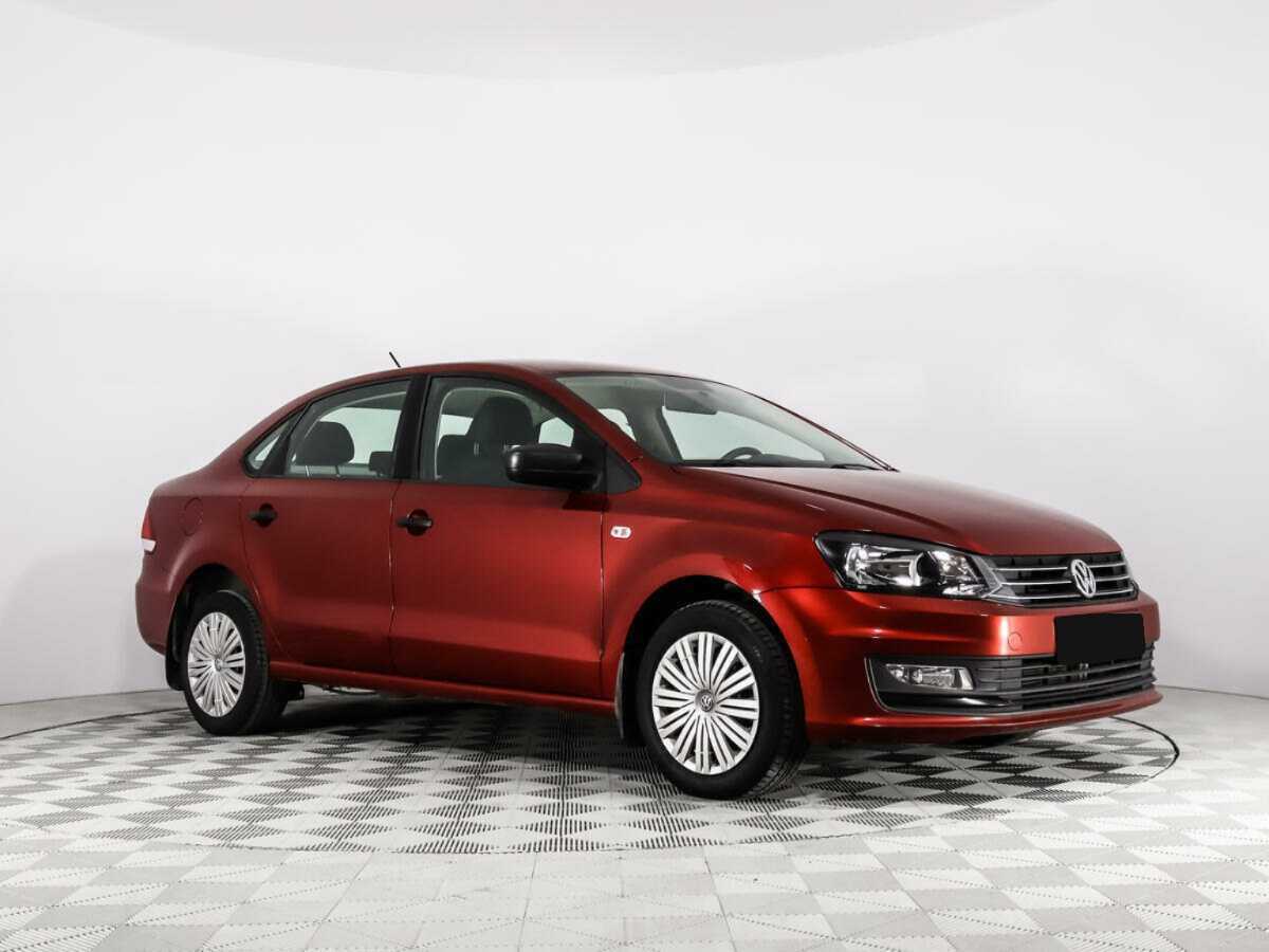 Б/У Фольксваген Поло 2016 года. Фото: #2