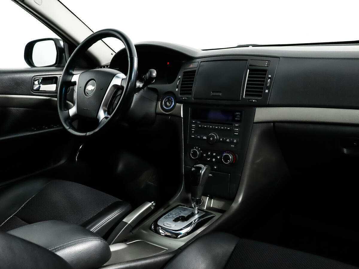 Б/У Шевроле Эпика 2012 года. Фото: #12