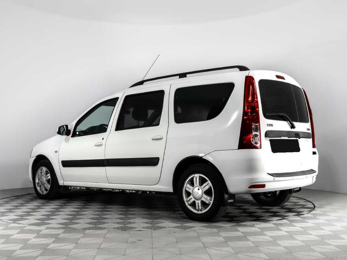 Б/У Лада (ВАЗ) Ларгус 2014 года. Фото: #6