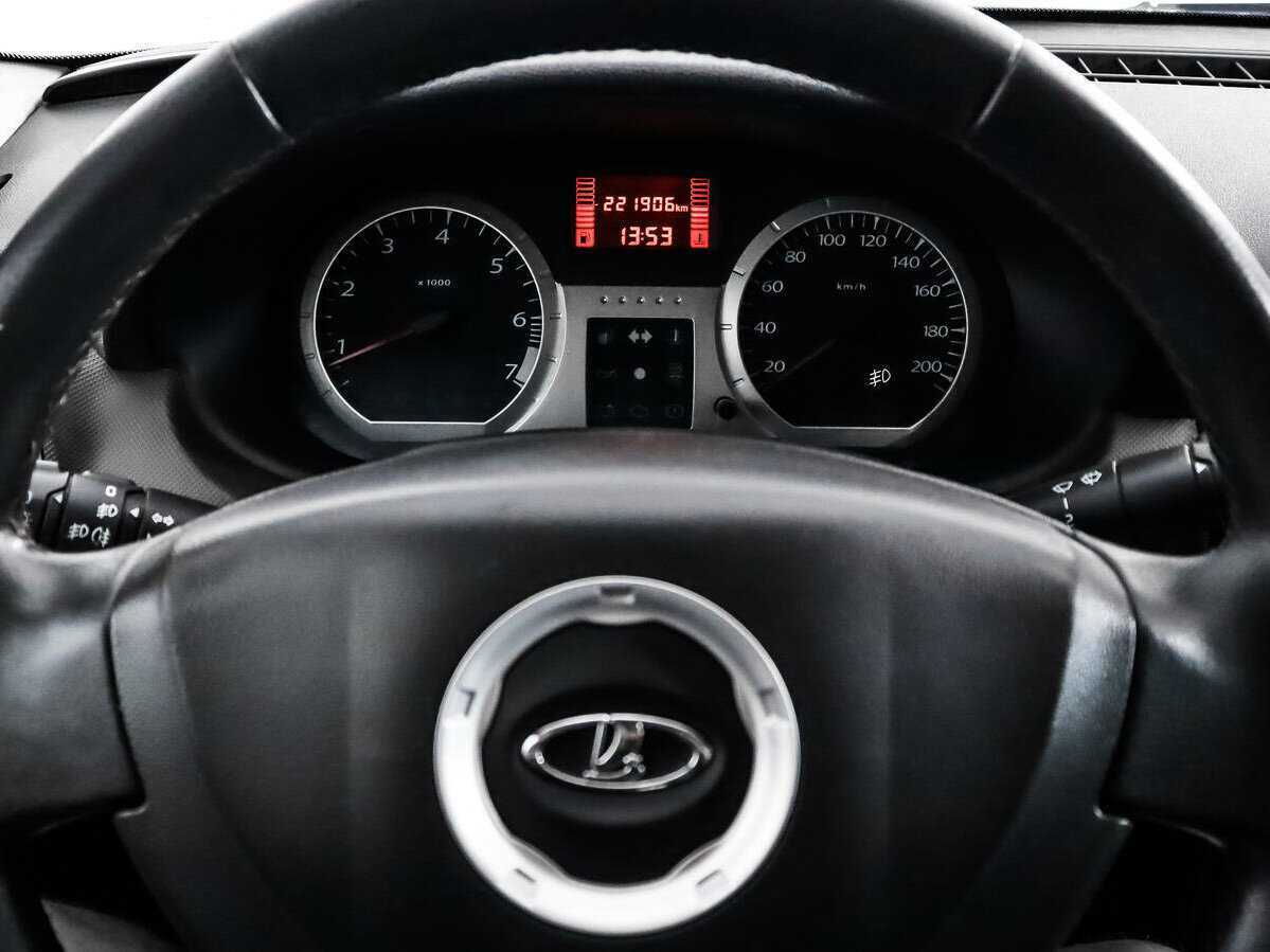 Б/У Лада (ВАЗ) Ларгус 2014 года. Фото: #14