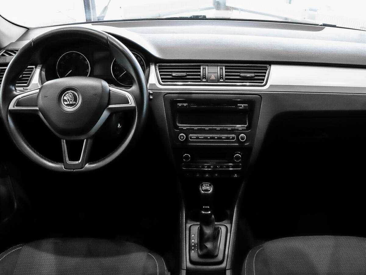 Б/У Шкода Рапид 2014 года. Фото: #10