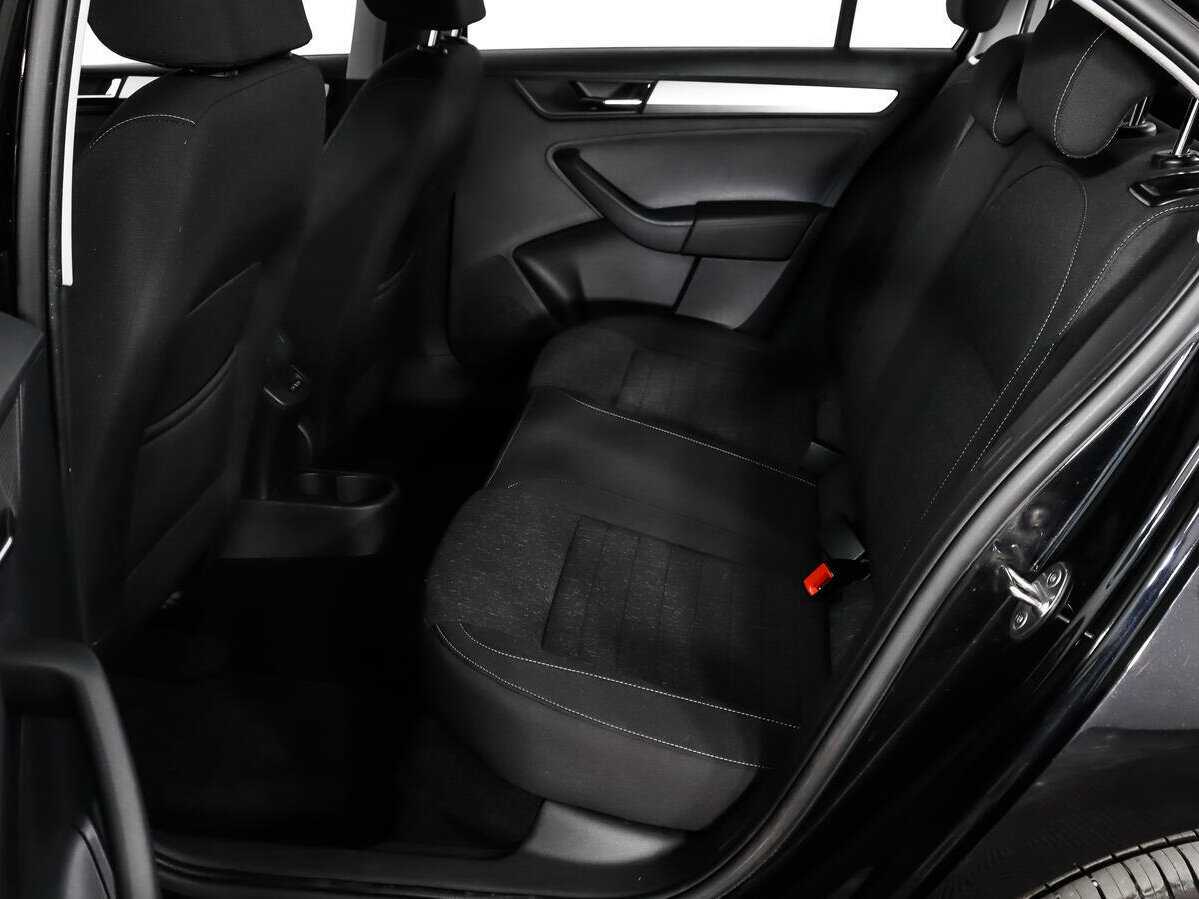 Б/У Шкода Рапид 2021 года. Фото: #10