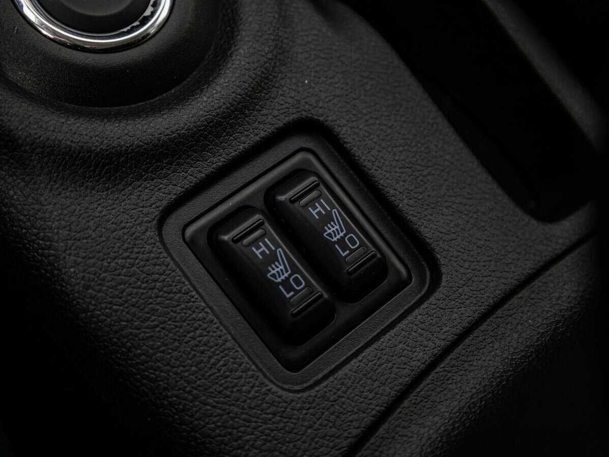 Б/У Митсубиши Оутлэндер 2014 года. Фото: #17