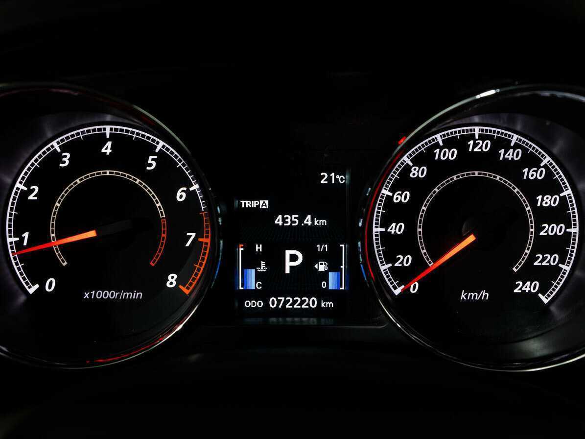 Б/У Митсубиши АС-Икс 2014 года. Фото: #21