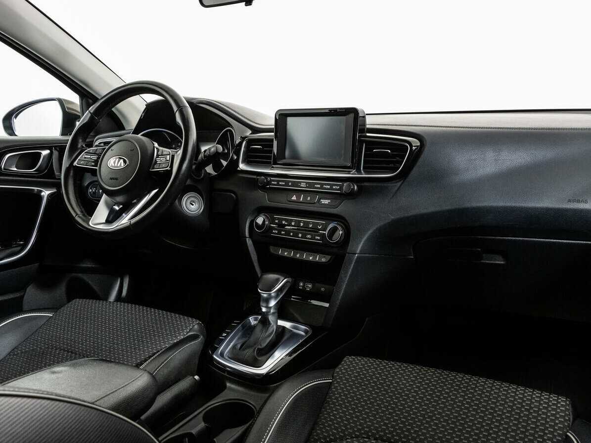 Б/У Киа Сид 2018 года. Фото: #8