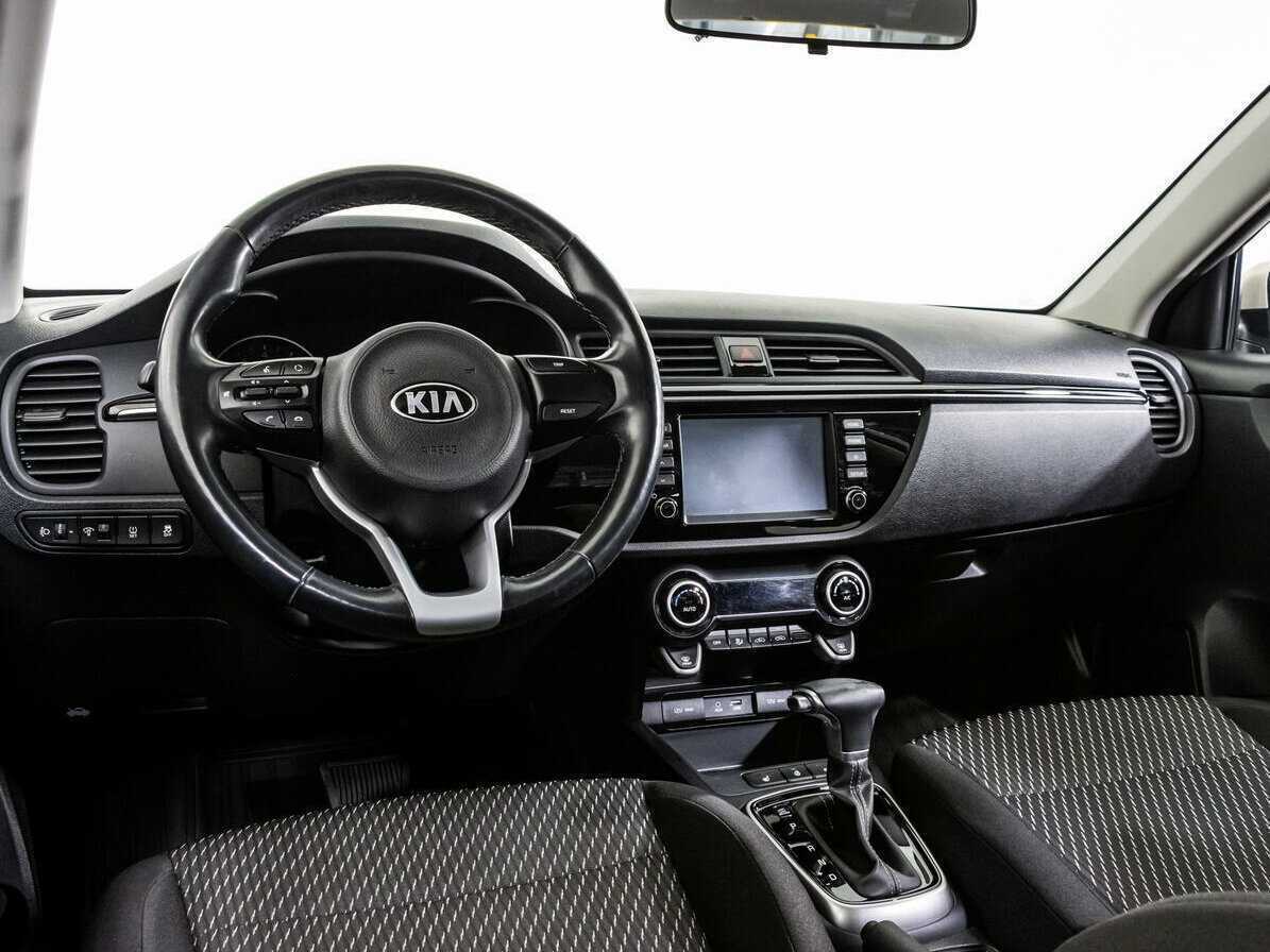 Б/У Киа Рио 2018 года. Фото: #10