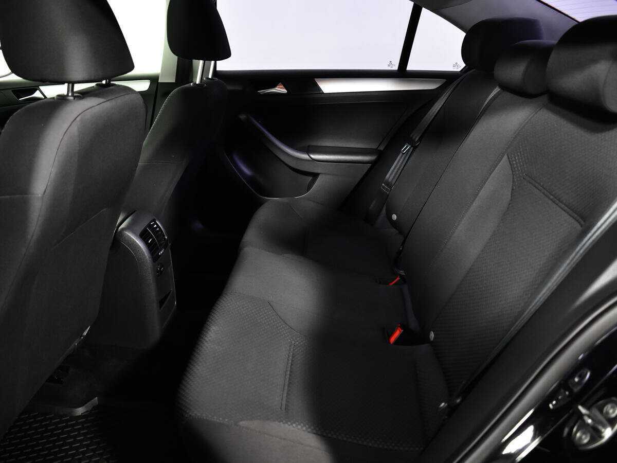 Б/У Фольксваген Джетта 2013 года. Фото: #9