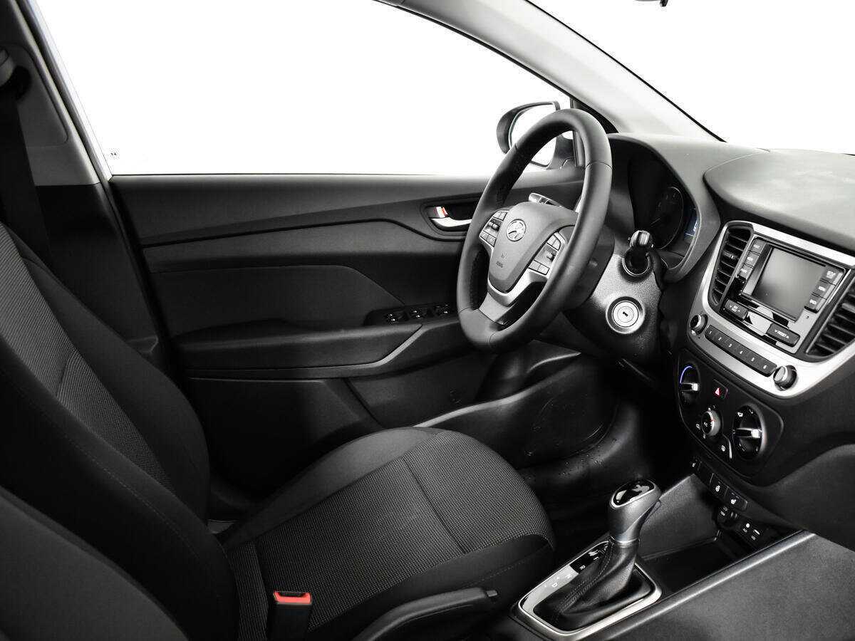 Б/У Хендай Солярис 2017 года. Фото: #8