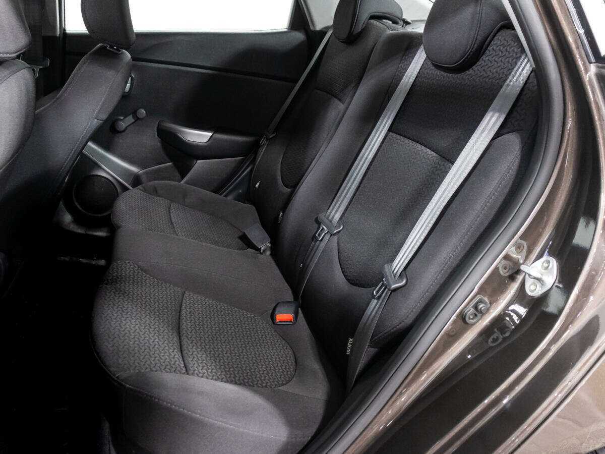 Б/У Киа Рио 2016 года. Фото: #9