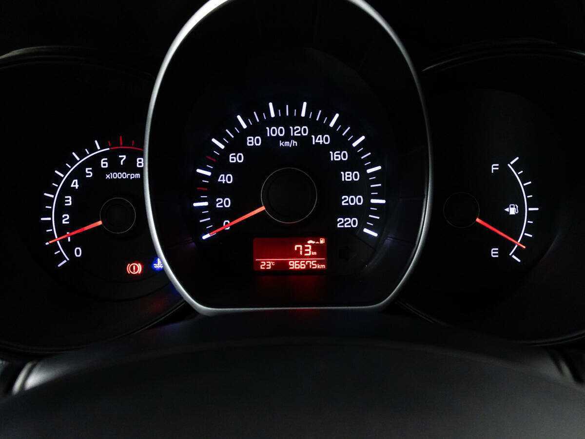 Б/У Киа Рио 2016 года. Фото: #11